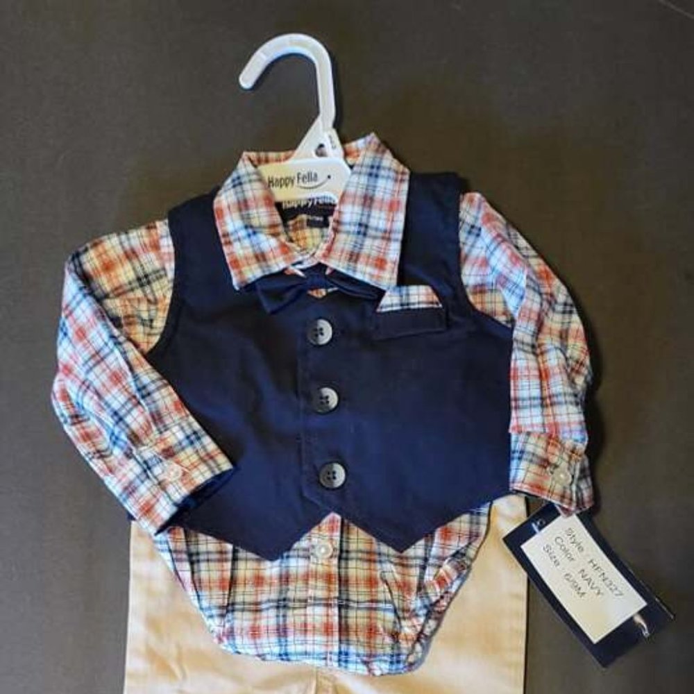 NWT BOYS HAPPY FELLAS 4 PIECE SUIT